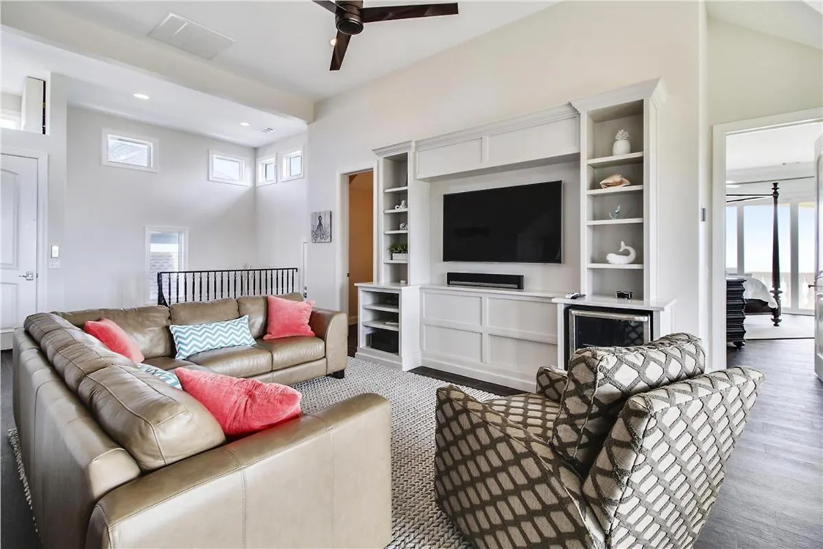 Holiday home 31 Singleton Beach- Oceanfront Luxury Home, Spectacular Views & Private Pool, Free Activities Included Hilton Head Island